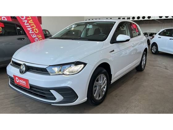 VOLKSWAGEN POLO 1.0 170 TSI COMFORTLINE AUTOMÁTICO VOLKSWAGEN POLO 1.0 170 TSI COMFORTLINE AUTOMÁTICO